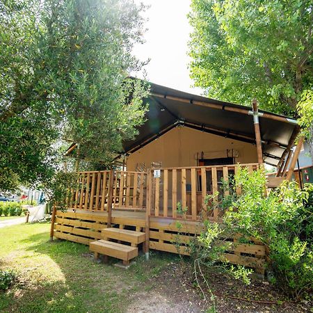Sivinos Camping Boutique Manerba del Garda Bagian luar foto