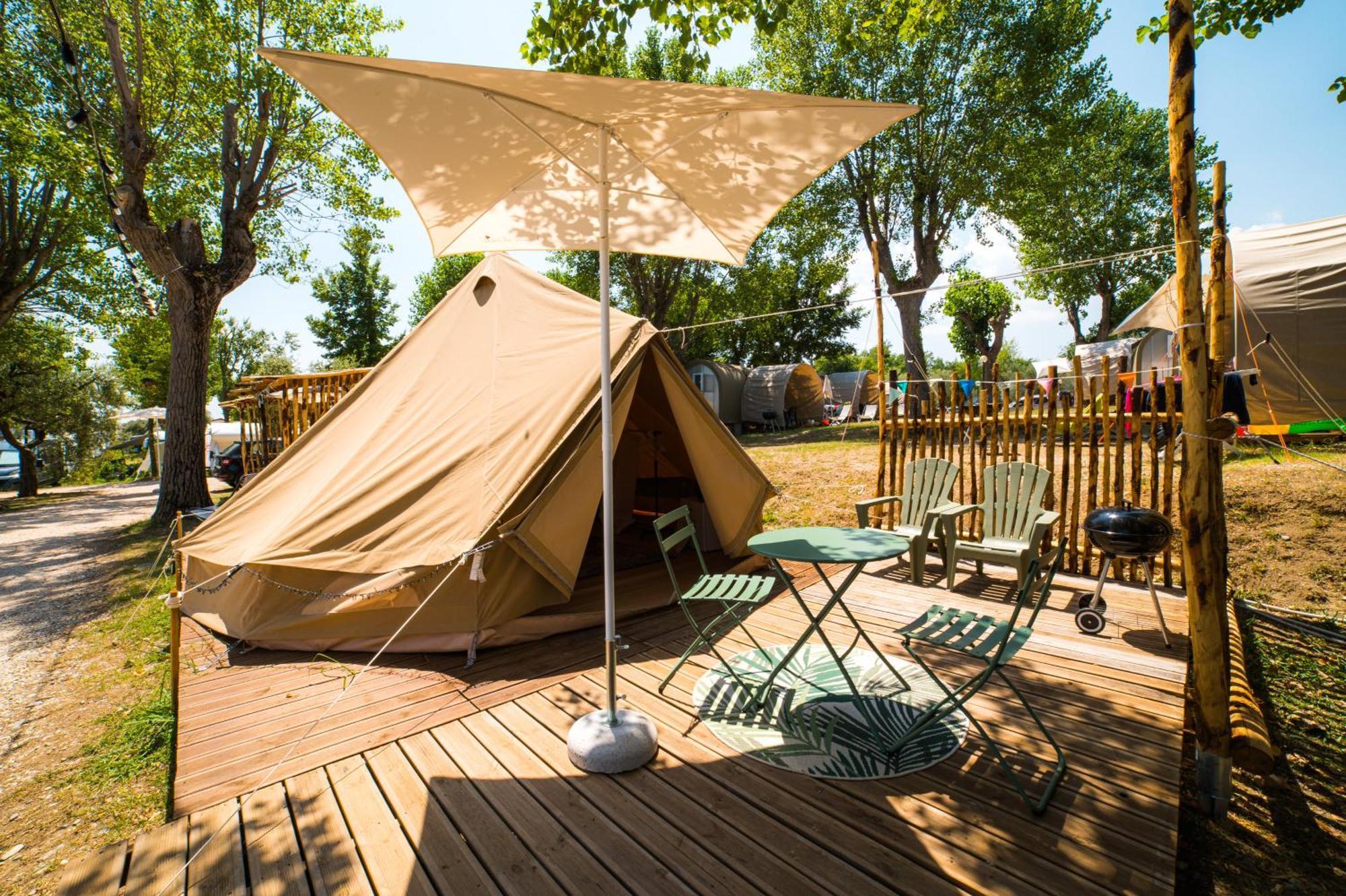 Sivinos Camping Boutique Manerba del Garda Ruang foto