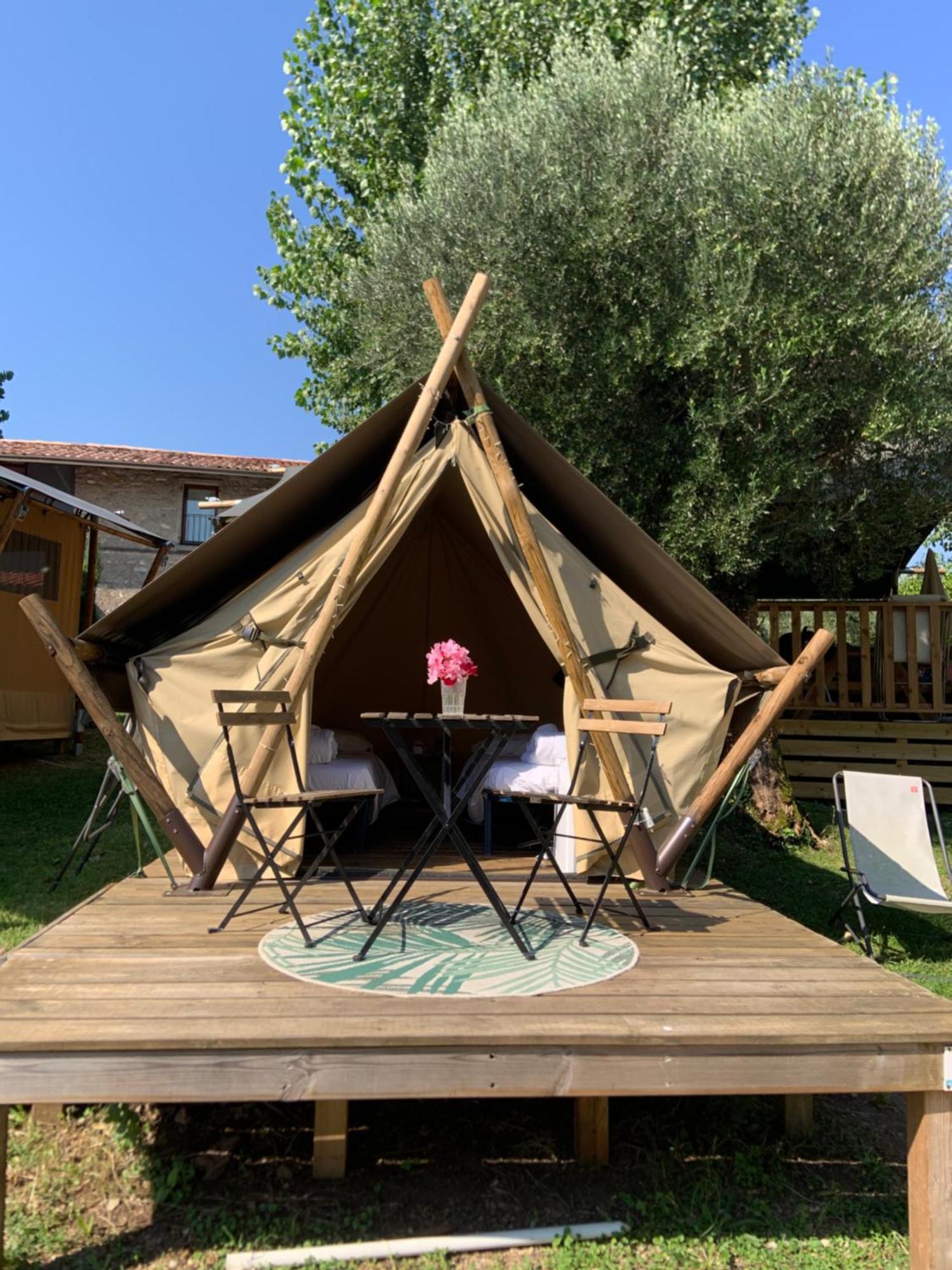 Sivinos Camping Boutique Manerba del Garda Bagian luar foto