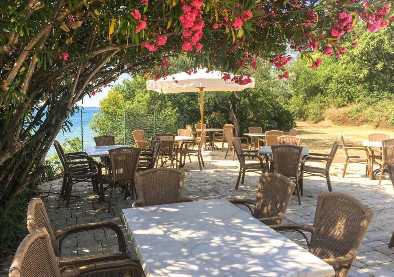 Sivinos Camping Boutique Manerba del Garda Bagian luar foto