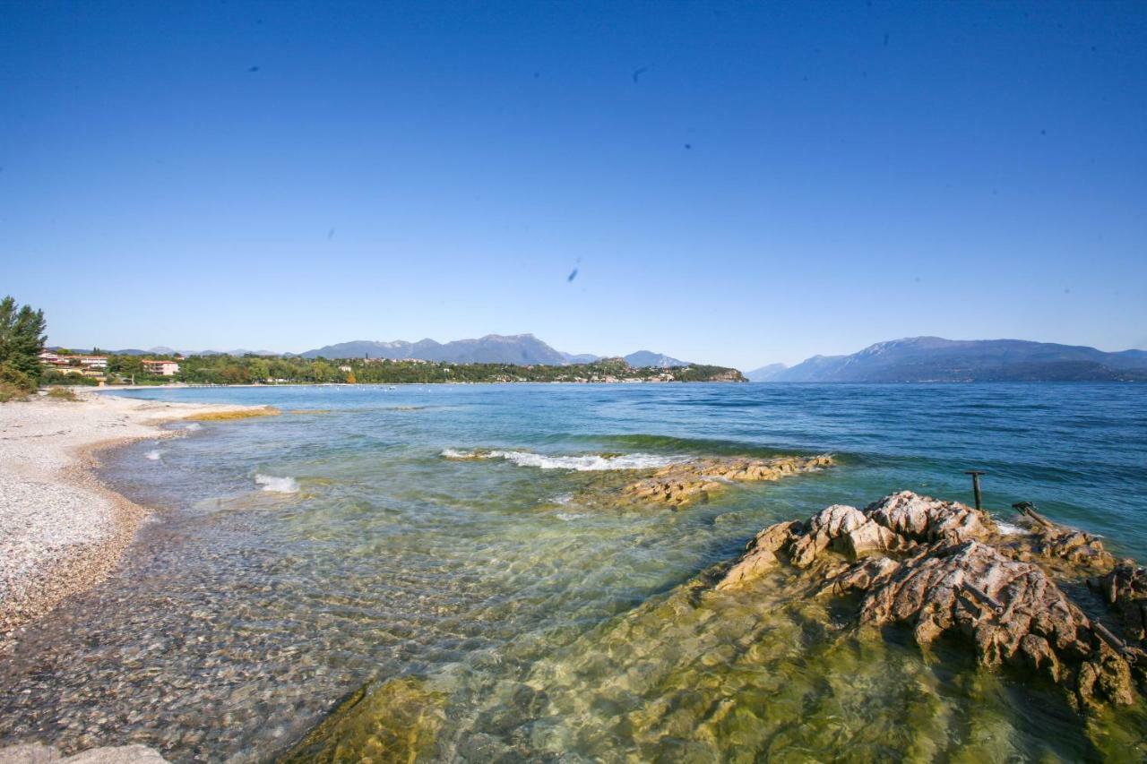 Sivinos Camping Boutique Manerba del Garda Bagian luar foto
