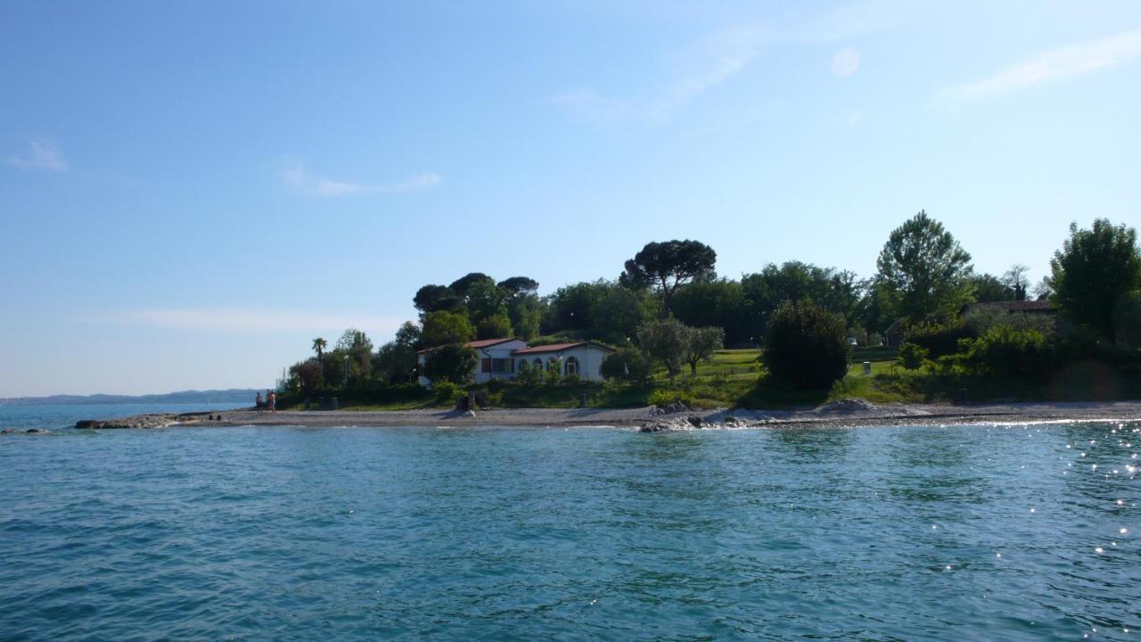 Sivinos Camping Boutique Manerba del Garda Bagian luar foto