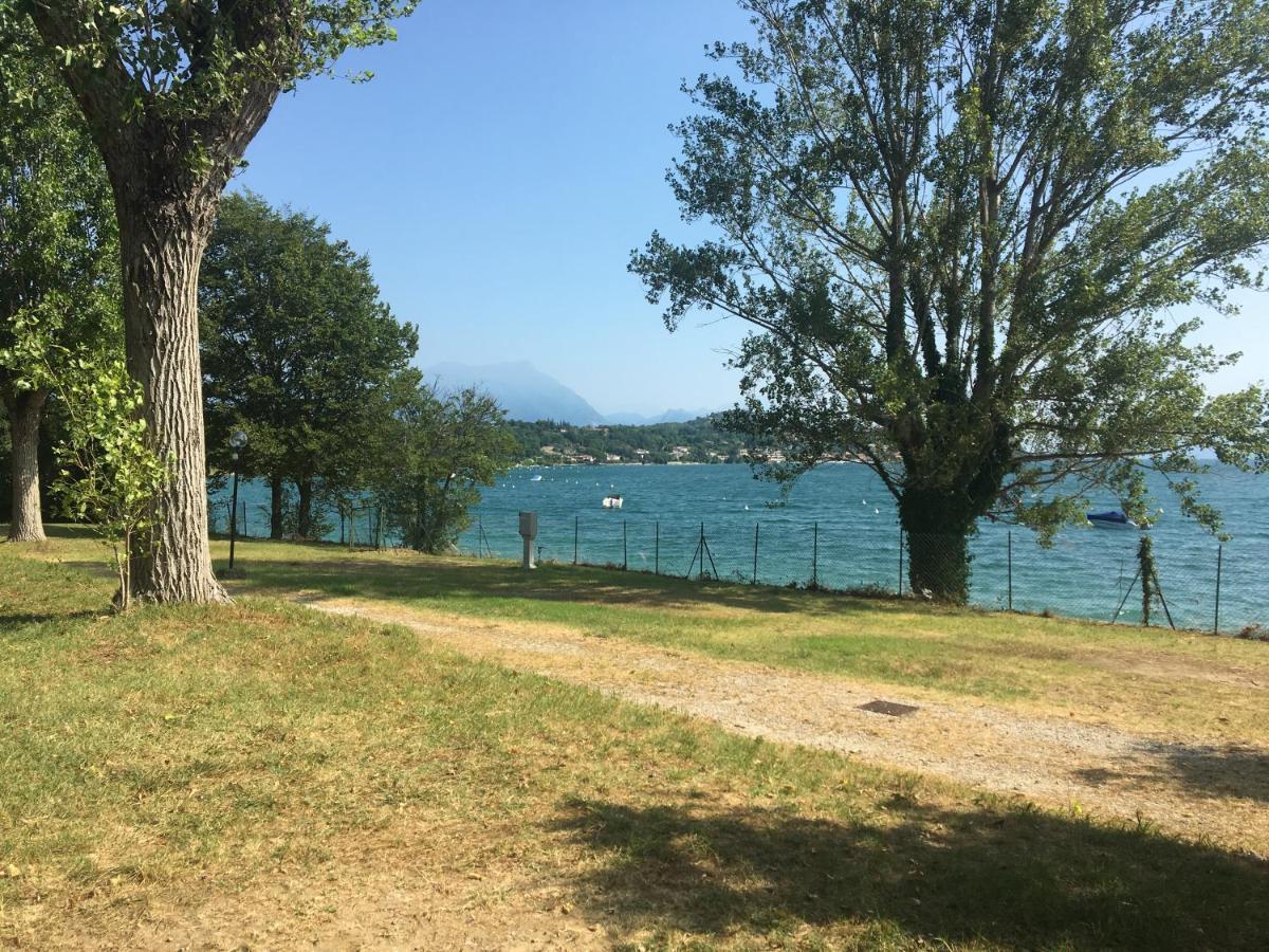Sivinos Camping Boutique Manerba del Garda Bagian luar foto